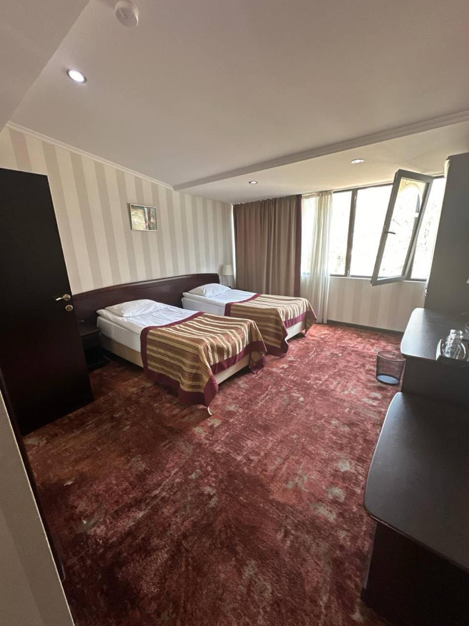 Hotel Rike Park Tbilisi Exterior photo