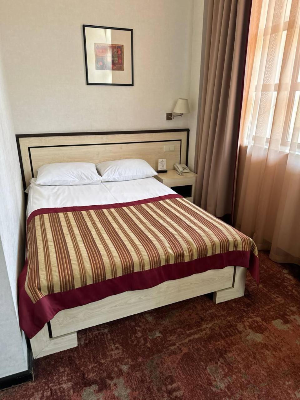 Hotel Rike Park Tbilisi Exterior photo