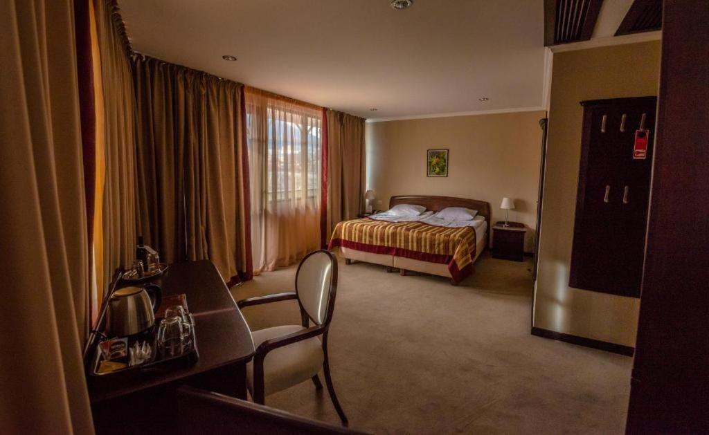 Hotel Rike Park Tbilisi Exterior photo