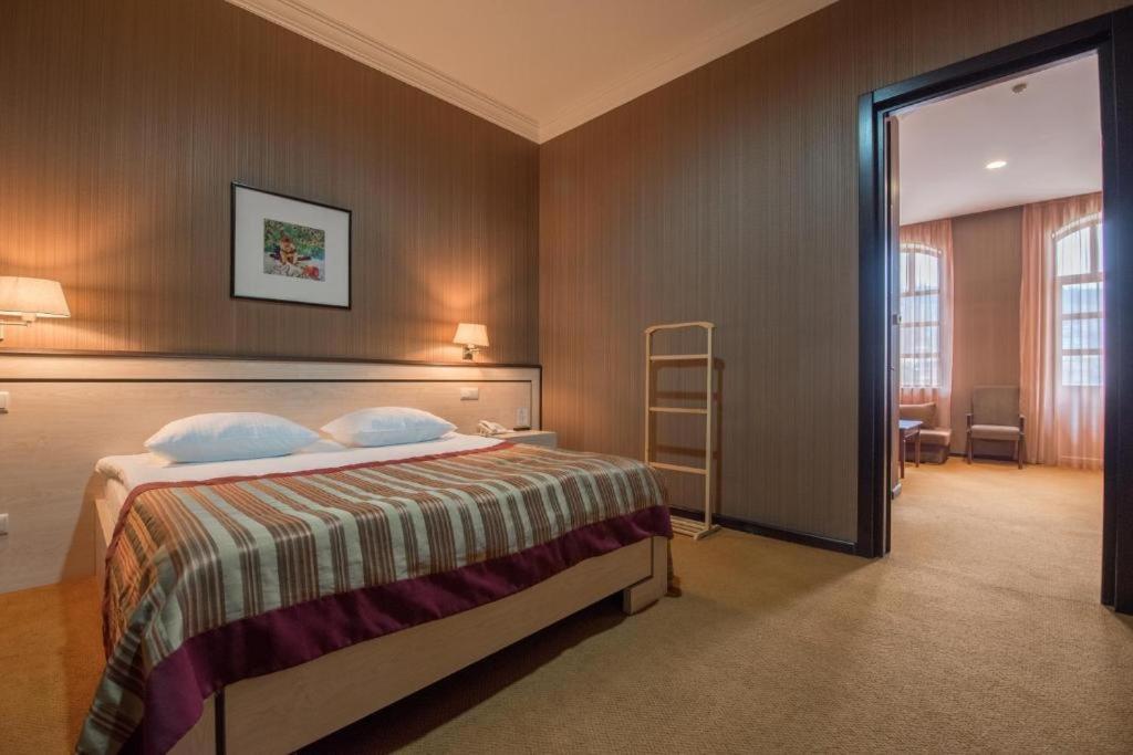 Hotel Rike Park Tbilisi Exterior photo