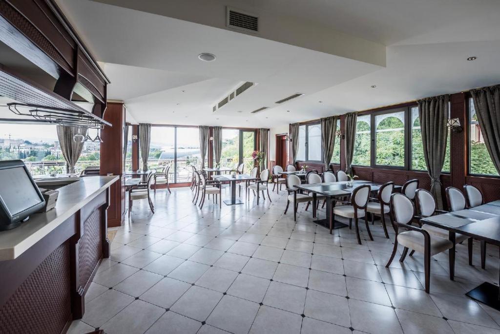 Hotel Rike Park Tbilisi Exterior photo
