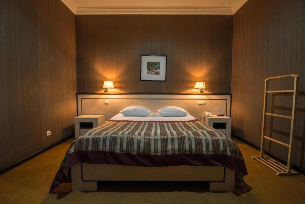 Hotel Rike Park Tbilisi Exterior photo